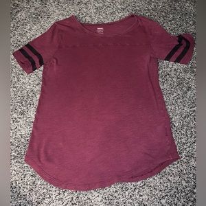 Old navy striped sleeve tshirt